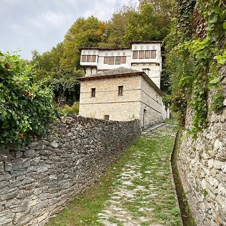 Alatinos Hotel 3*