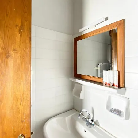 Alatinos Hotel 3*