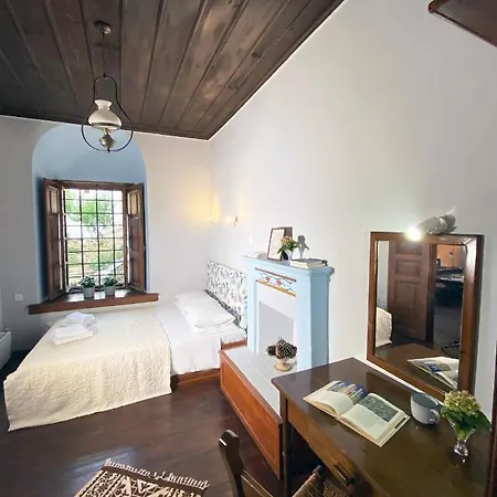 Alatinos Hotel 3*