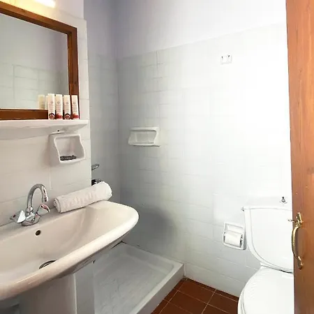 Alatinos Hotel