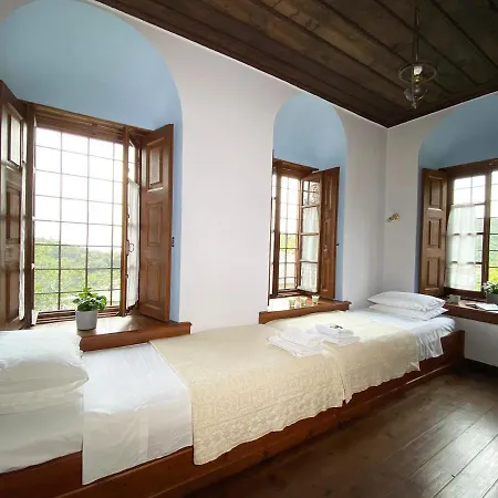 Alatinos Hotel 3*