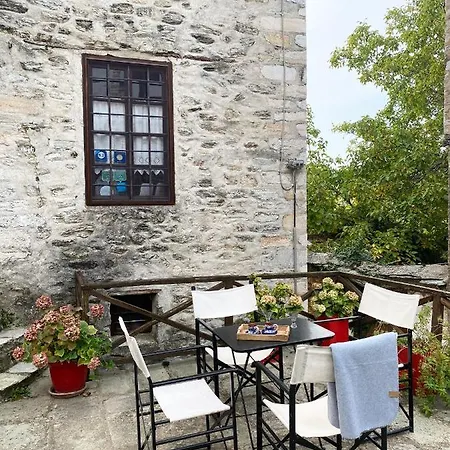 Hotel Alatinos